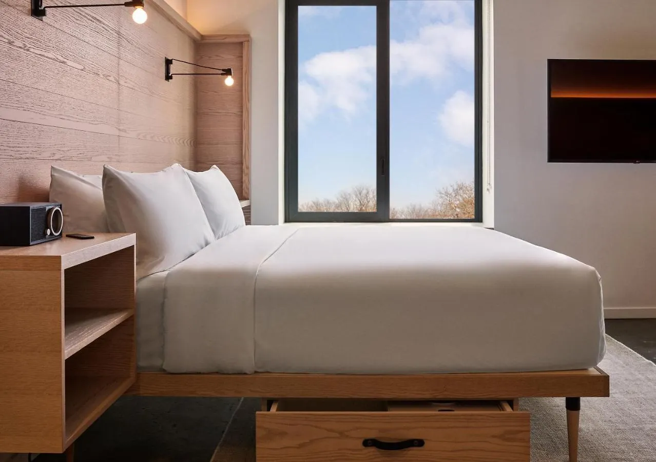 Radio Hotel Nueva York 4*,